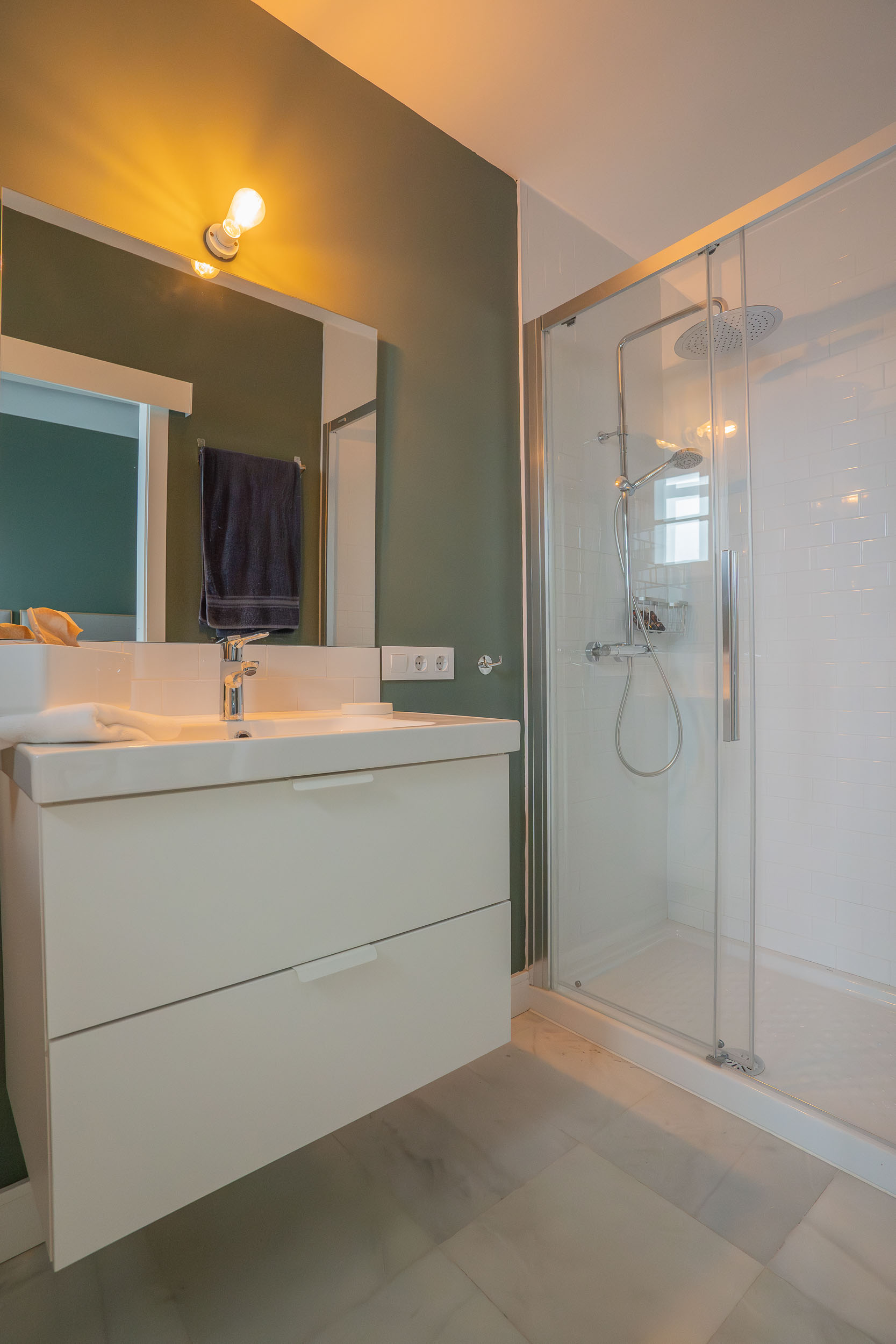 Bathroom of Bedroom 4 first floor